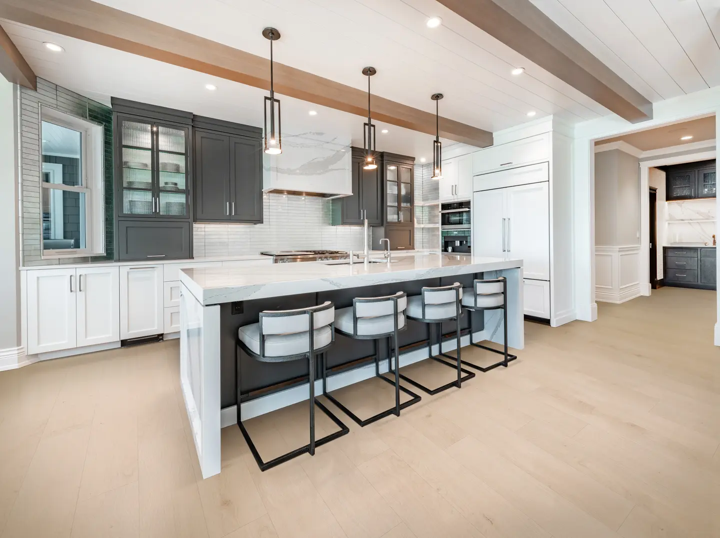 Breakers Beach Detail